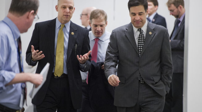 GOP Drops US-Mexico Wall Demands as Spending Talks Advance