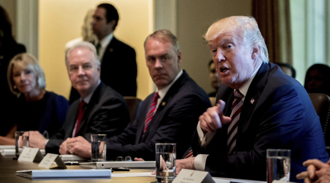Trump makes every single cabinet member praise him in freakish, deranged meeting