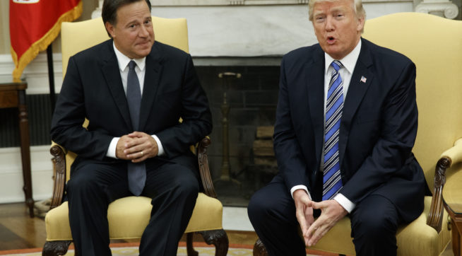 President Donald Trump meets with Panamanian President Juan Carlos Varela in the Oval Office of the White House, Monday, June 19, 2017, in Washington. (AP Photo/Evan Vucci)