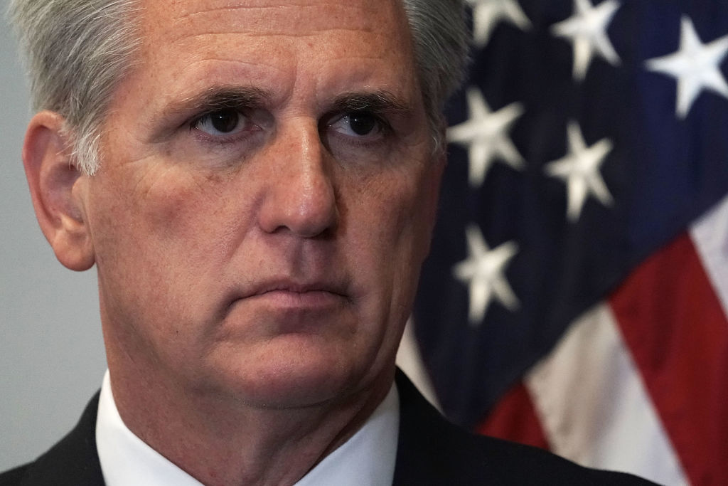 fbi agents gun accidentally discharges in denver nightclub